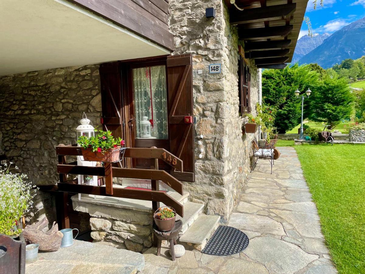 Maison La Chapelle Aosta Luaran gambar